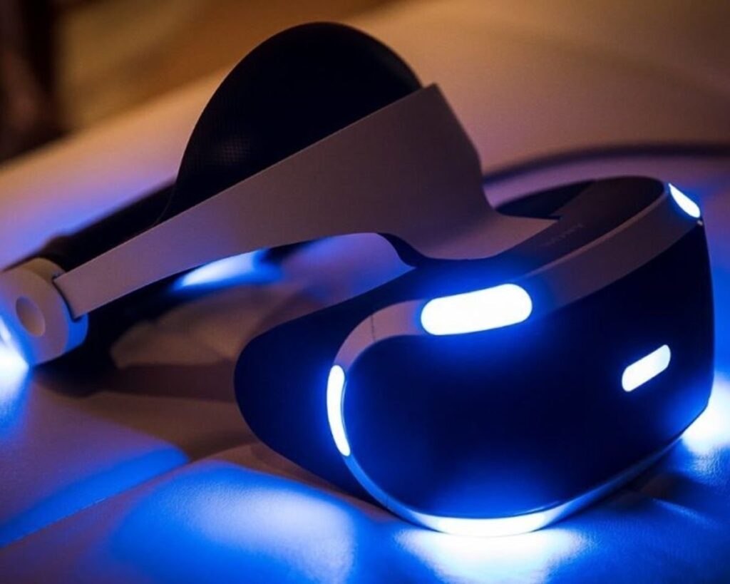 Adapter That Makes PS VR Work On PS5 For The First Time Will Be Phased Adapter That Makes PS VR Work On PS5 For The First Time Will Be Phased